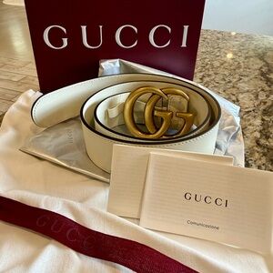 Gucci White Leather GG Buckle Belt